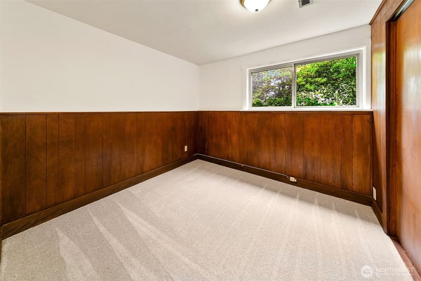 Property photo for 250 SW 176th Place, Normandy Park photo 21