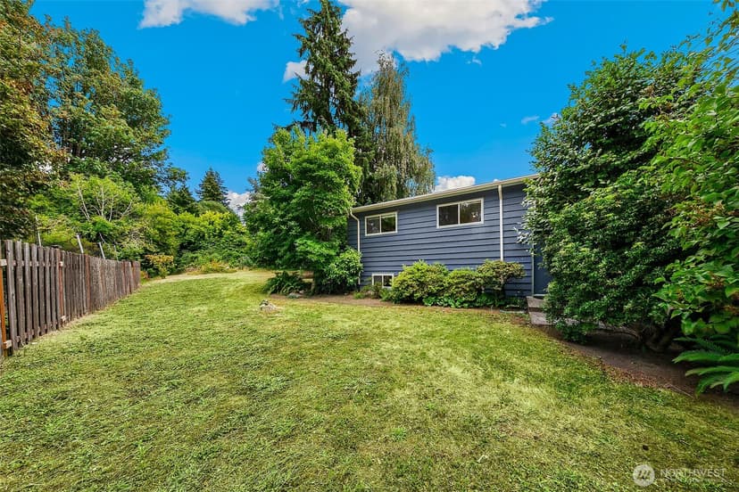 Property photo for 250 SW 176th Place, Normandy Park photo 25