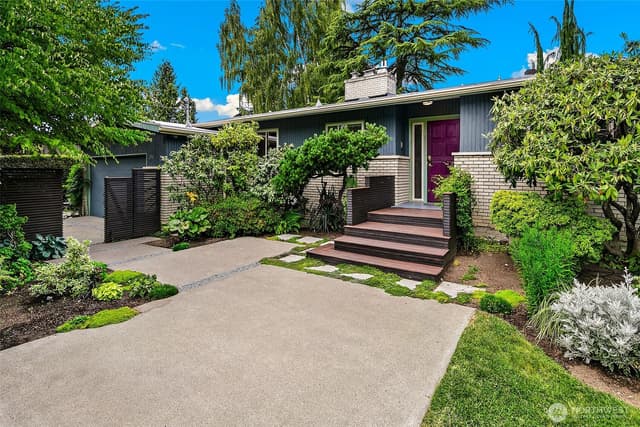 Property photo for 250 SW 176th Place, Normandy Park photo 2