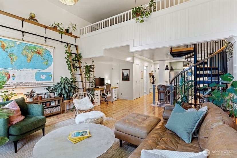 Property photo for 1401 5th Avenue W #305, Seattle photo 6