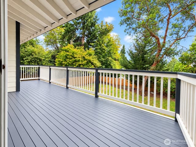 Property photo for 17312 9th Ave NE, Shoreline photo 3