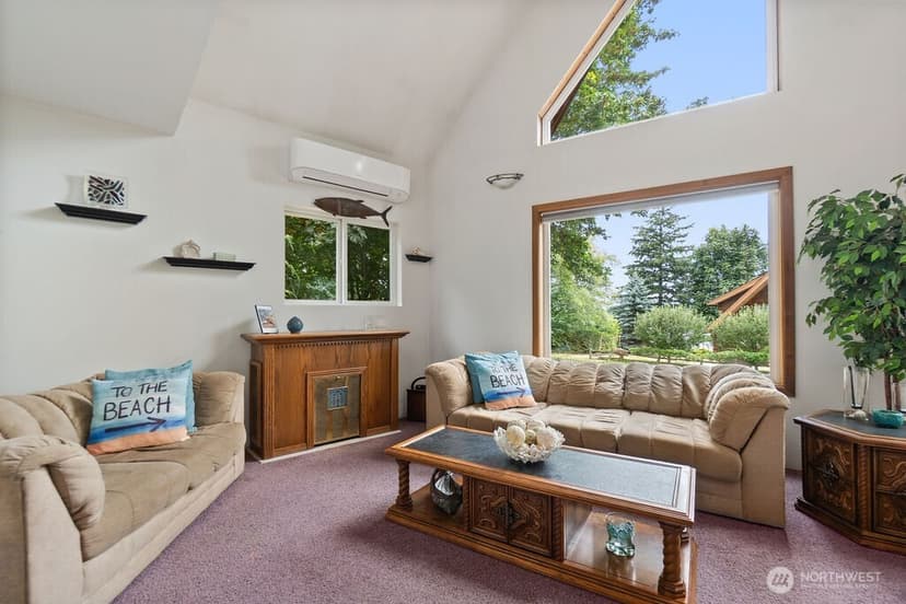 Property photo for 55 A Snohomish Way, Hat Island photo 9