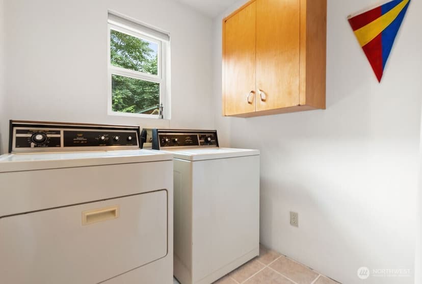 Property photo for 55 A Snohomish Way, Hat Island photo 30