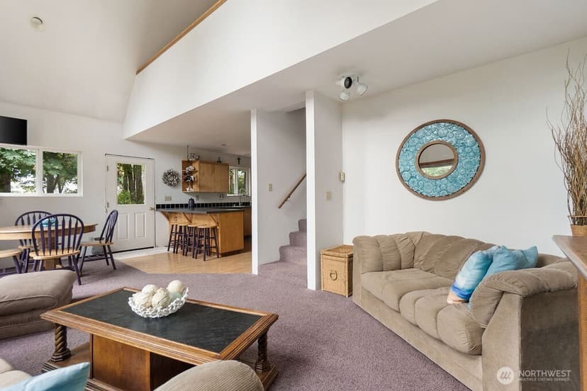 Property photo for 55 A Snohomish Way, Hat Island photo 10