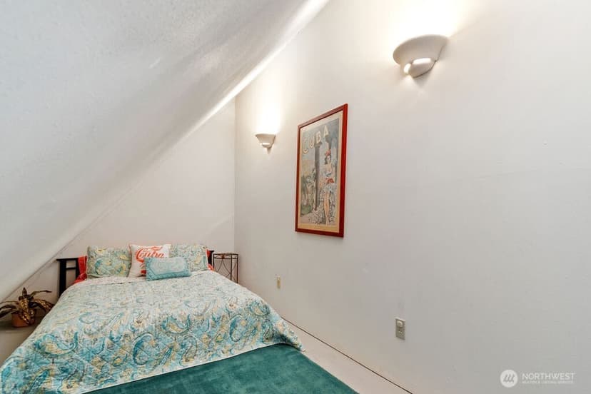 Property photo for 55 A Snohomish Way, Hat Island photo 28