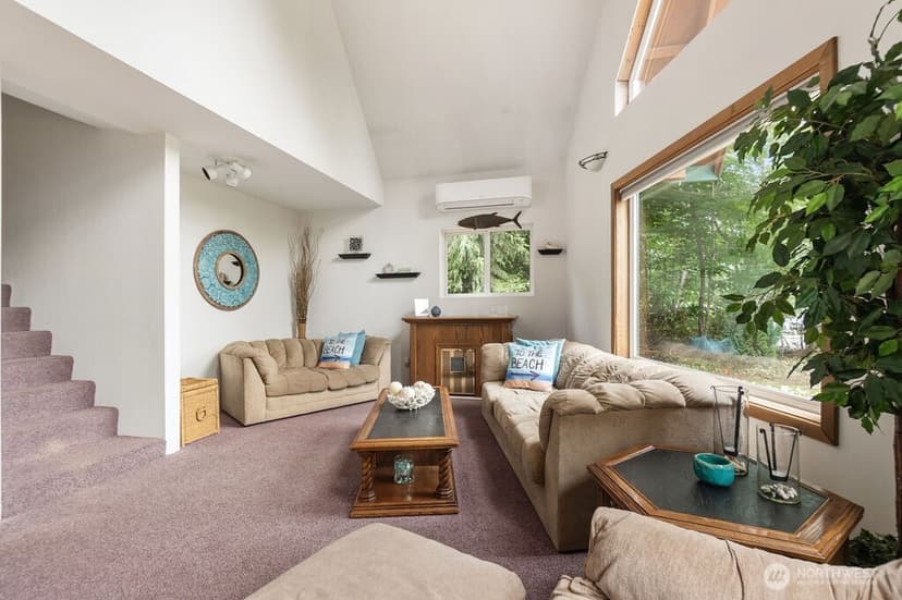 Property photo for 55 A Snohomish Way, Hat Island photo 11