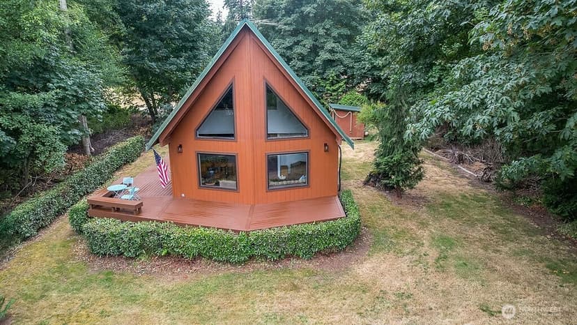 Property photo for 55 A Snohomish Way, Hat Island photo 3