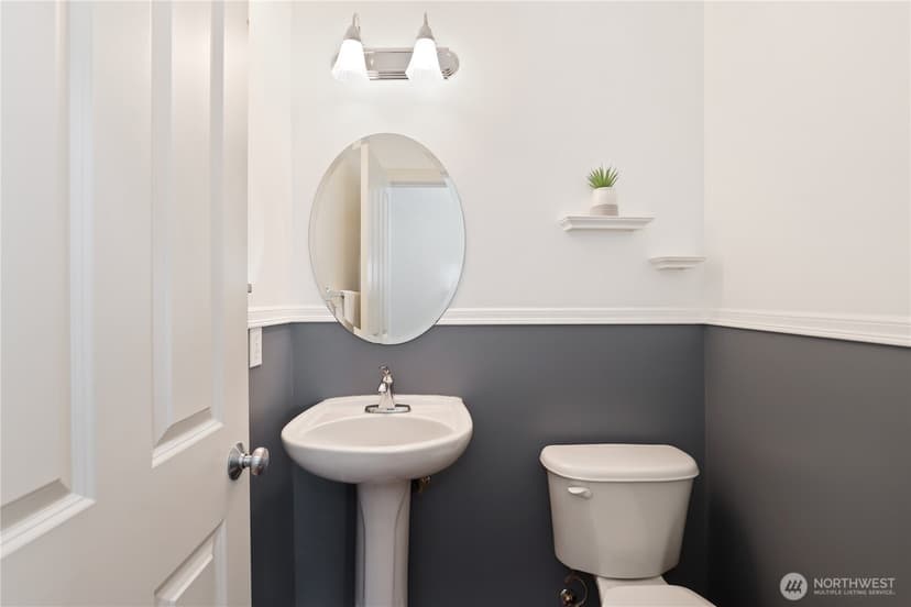 Property photo for 4527 S 221st Street, Kent photo 15