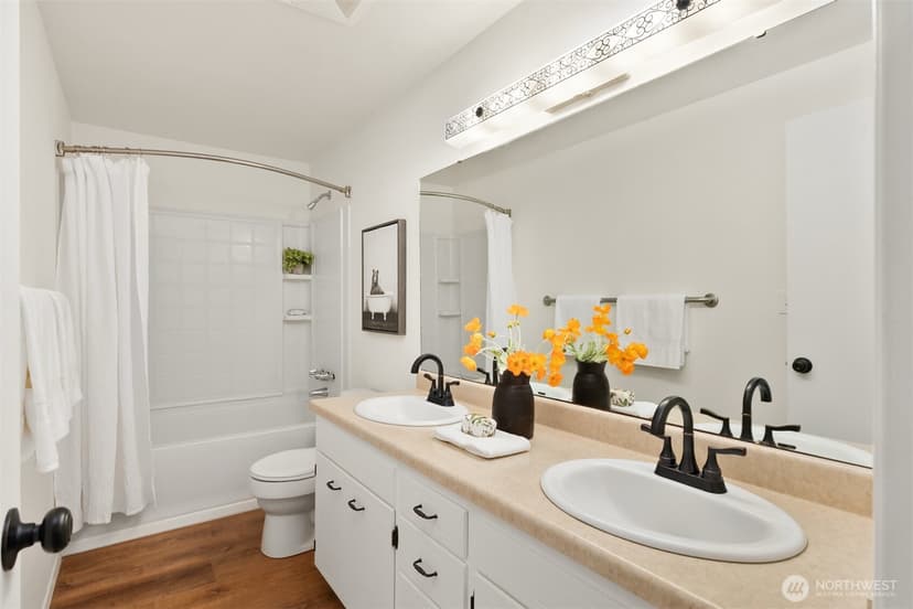 Property photo for 12249 N Madison Avenue NE, Bainbridge Island photo 16