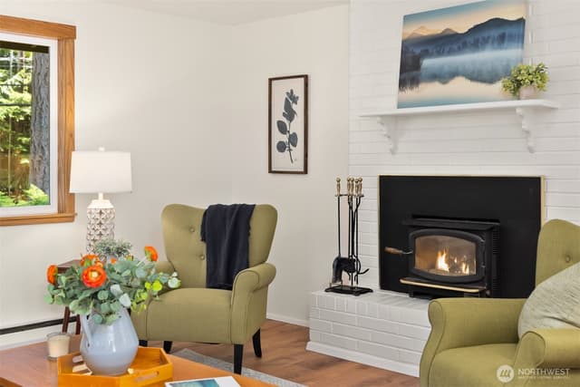 Property photo for 12249 N Madison Avenue NE, Bainbridge Island photo 2