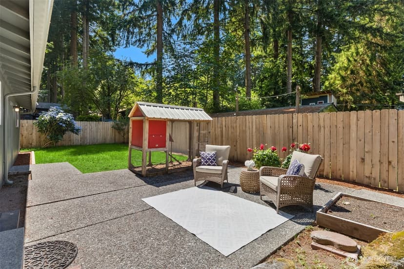 Property photo for 12249 N Madison Avenue NE, Bainbridge Island photo 8