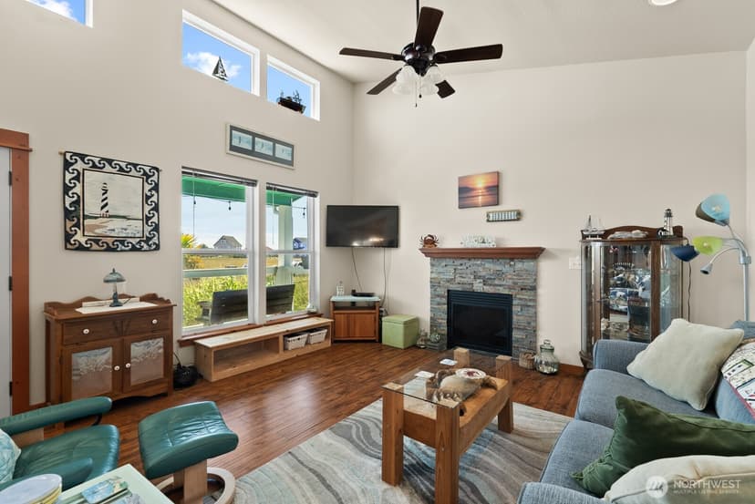 Property photo for 442 N Spinnaker Avenue SW, Ocean Shores photo 6