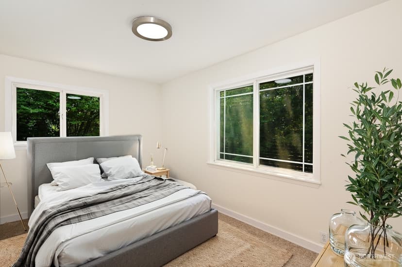 Property photo for 10440 20th Avenue S, Seattle photo 6