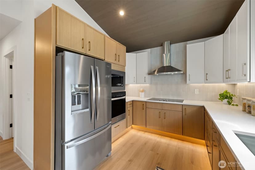 Property photo for 3611 Shelby Road, Lynnwood photo 15