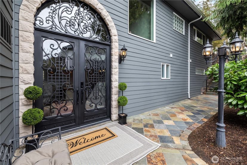 Property photo for 17714 SE 40th Place, Bellevue photo 40