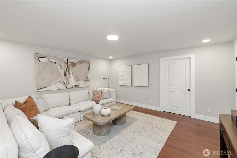 Property photo for 17714 SE 40th Place, Bellevue photo 16