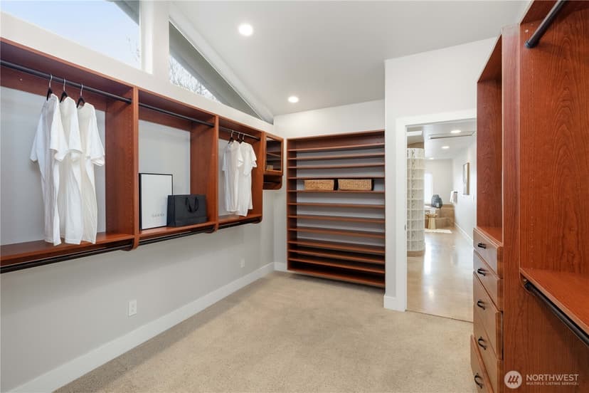 Property photo for 17714 SE 40th Place, Bellevue photo 28