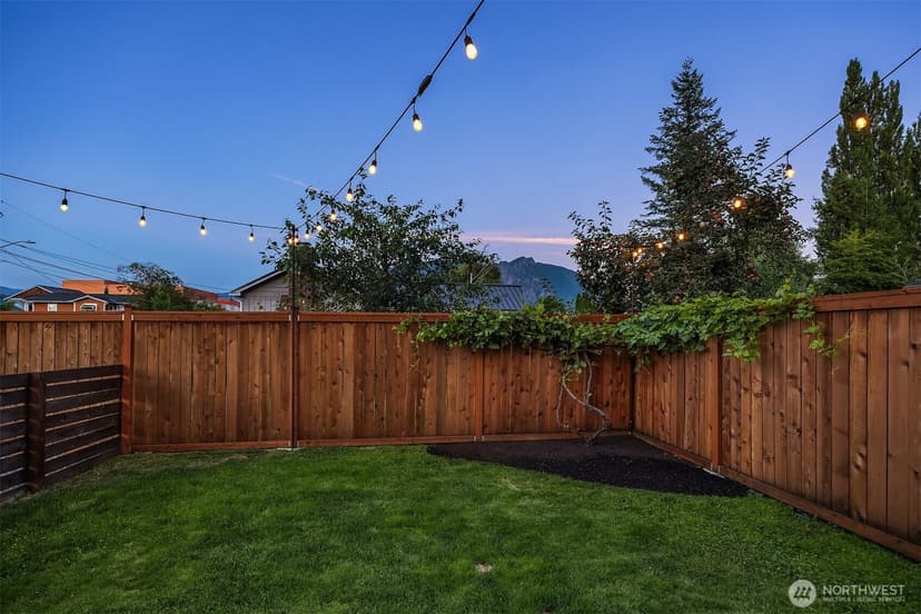 Property photo for 8734 Falls Avenue SE, Snoqualmie photo 29