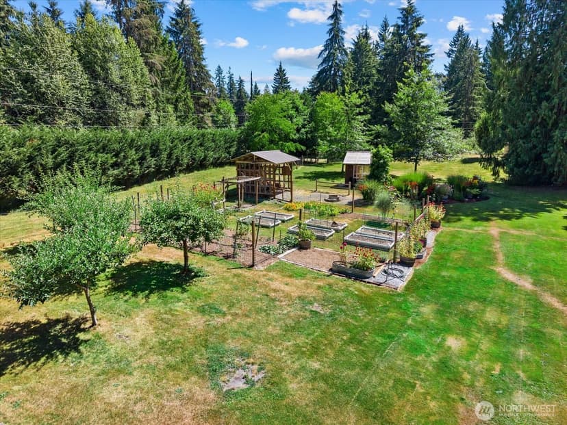 Property photo for 3420 205th Drive SE, Snohomish photo 29