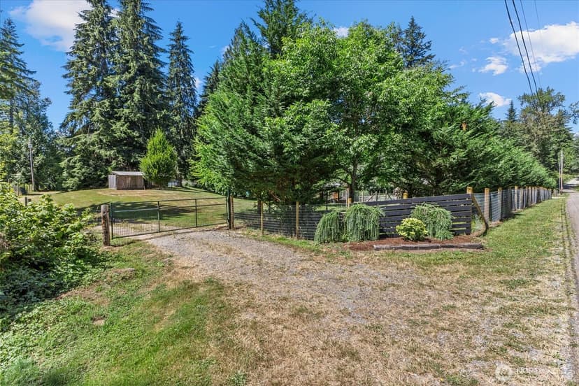 Property photo for 3420 205th Drive SE, Snohomish photo 33