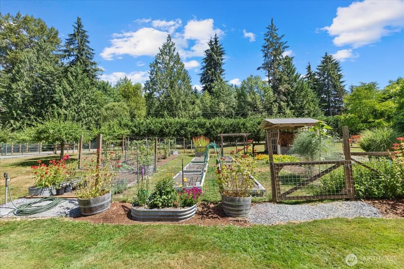 Property photo for 3420 205th Drive SE, Snohomish photo 28
