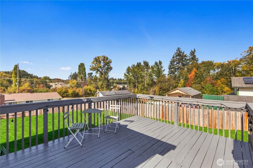 Property photo for 809 19th Avenue SW, Puyallup photo 29