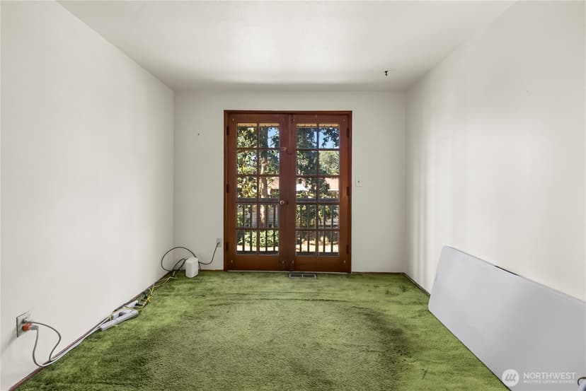 Property photo for 3129 Sylvia Boulevard S, Lakewood photo 24