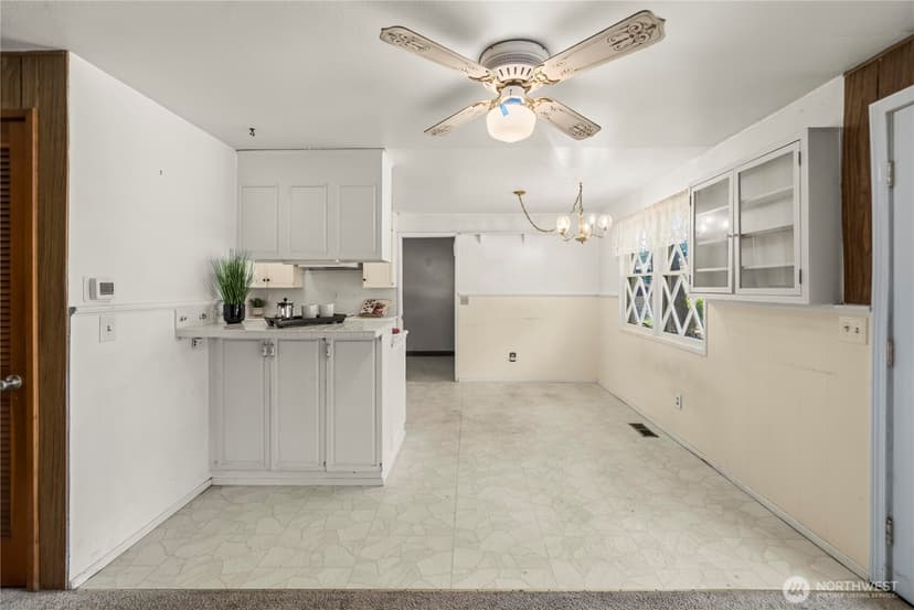 Property photo for 3129 Sylvia Boulevard S, Lakewood photo 13