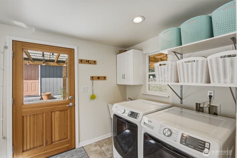 Property photo for 6827 Lakewood Road, Stanwood photo 19