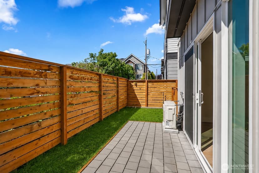 Property photo for 1129 NW 61st #B, Seattle photo 12