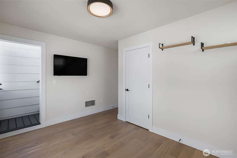 Property photo for 1129 NW 61st #B, Seattle photo 22