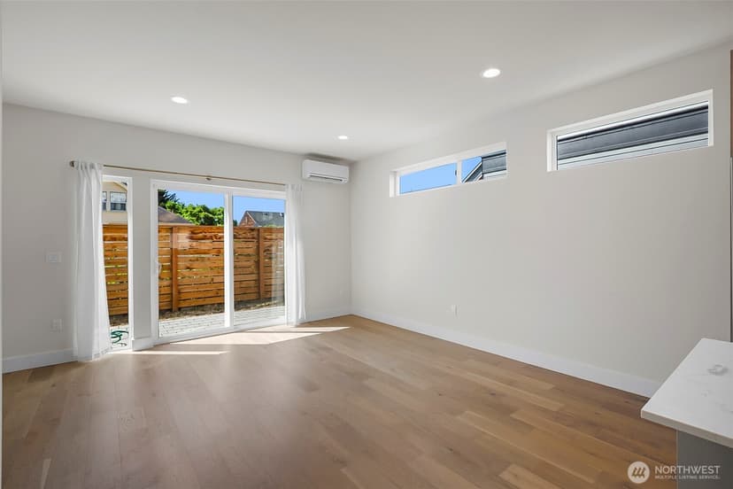 Property photo for 1129 NW 61st #B, Seattle photo 11