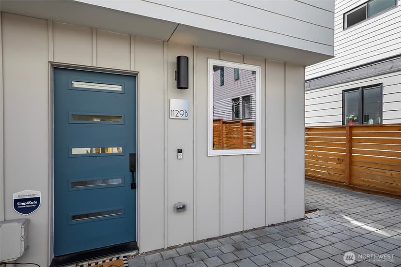 Property photo for 1129 NW 61st #B, Seattle photo 2