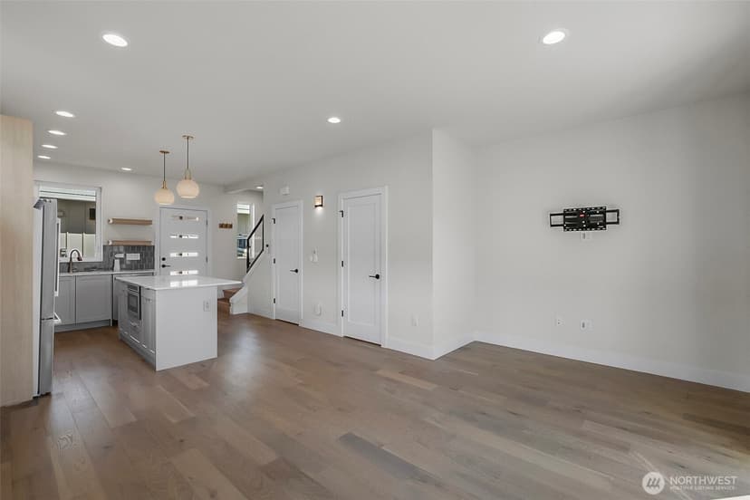Property photo for 1129 NW 61st #B, Seattle photo 15