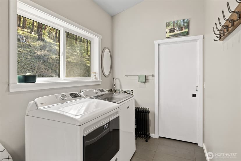Property photo for 5910 Teanaway Road, Cle Elum photo 23