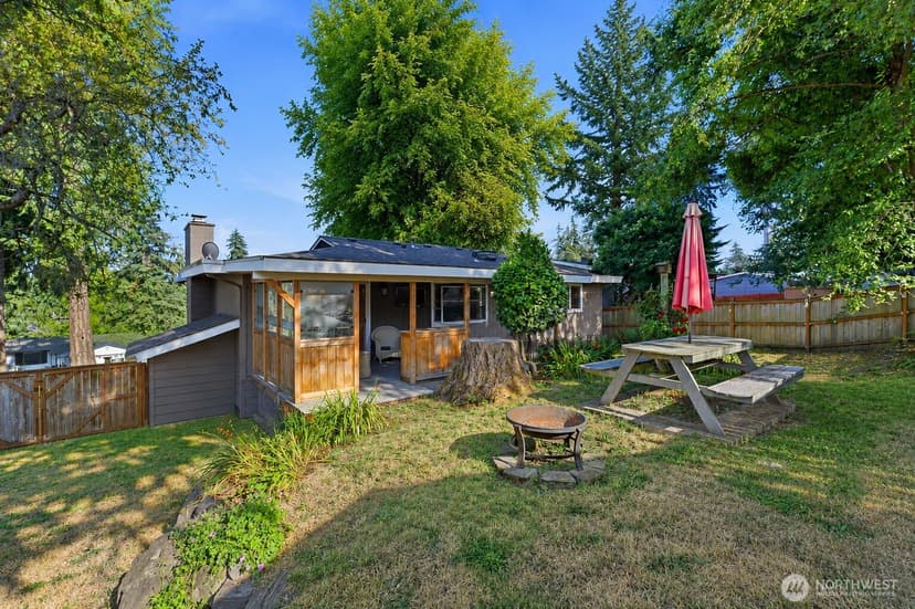 Property photo for 34413 28th Place SW, Federal Way photo 24