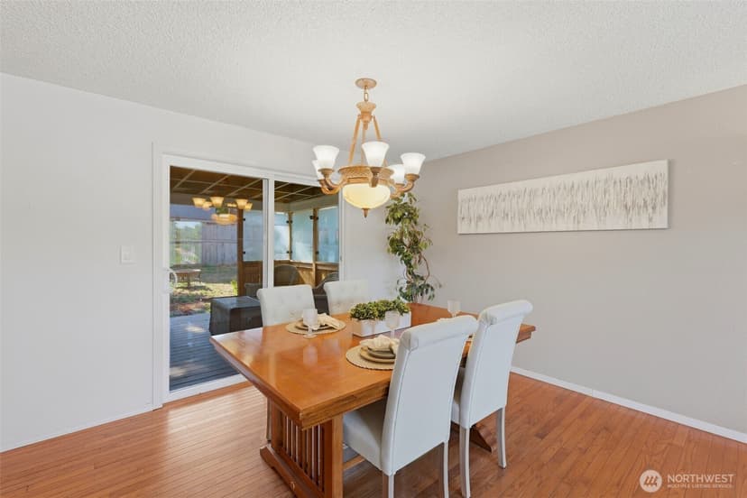 Property photo for 34413 28th Place SW, Federal Way photo 8