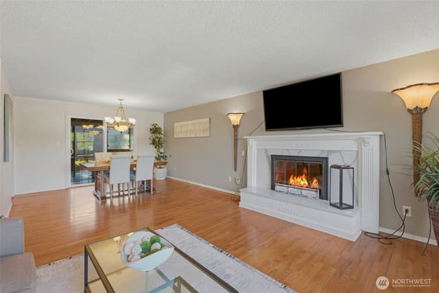 Property photo for 34413 28th Place SW, Federal Way photo 2