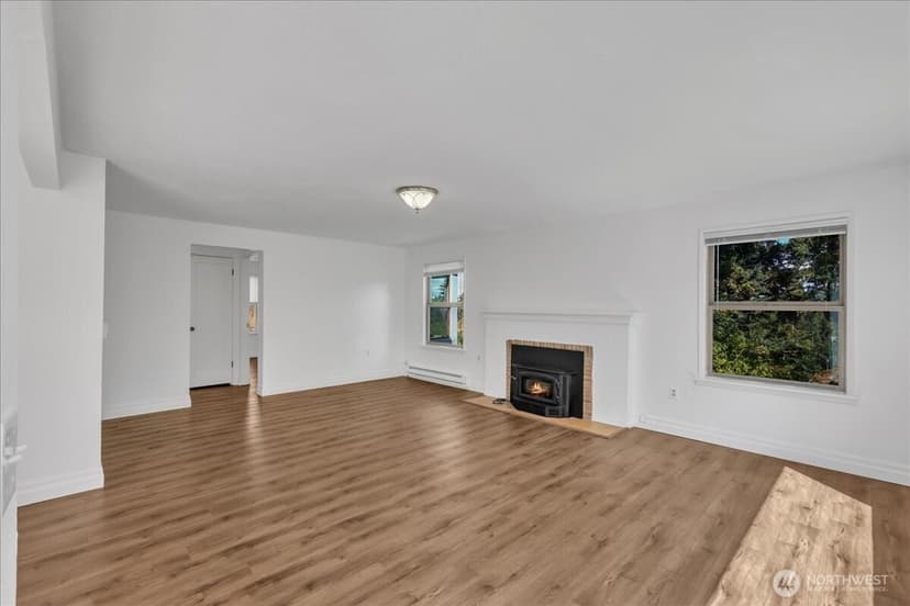 Property photo for 13622 51st Avenue S, Tukwila photo 20