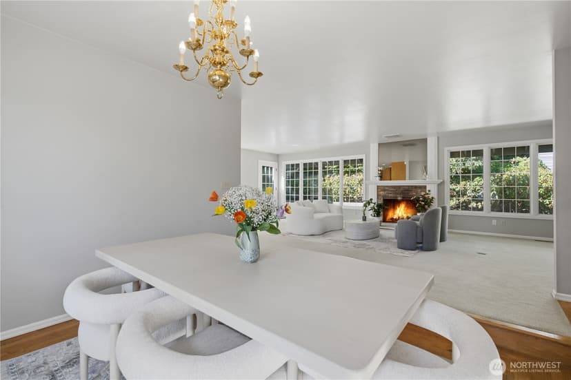 Property photo for 14018 SE 51st Place, Bellevue photo 17