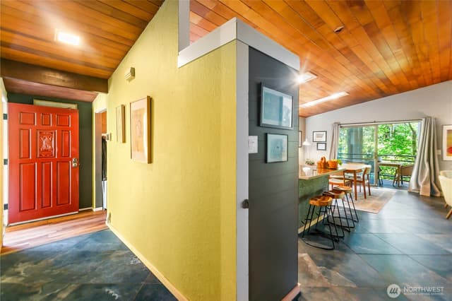 Property photo for 4270 Long Lake Road SE, Port Orchard photo 5