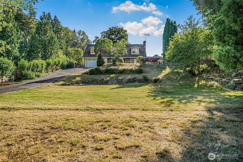Property photo for 15255 206th Avenue SE, Renton photo 2