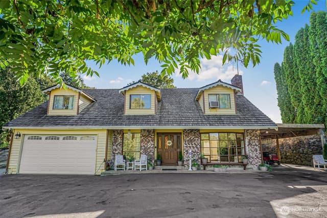 Property photo for 15255 206th Avenue SE, Renton