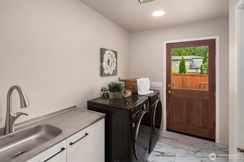Property photo for 1305 233rd Street SE, Bothell photo 13
