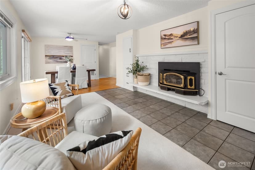 Property photo for 18930 66th Place W, Lynnwood photo 10