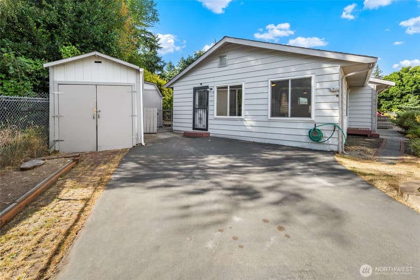 Property photo for 18930 66th Place W, Lynnwood photo 35