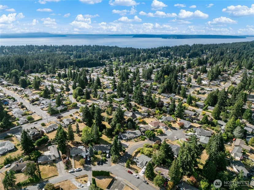 Property photo for 18930 66th Place W, Lynnwood photo 29