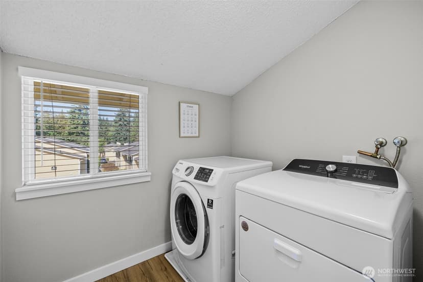 Property photo for 12004 101st Avenue NE #J3, Kirkland photo 32