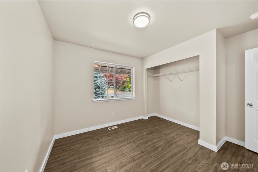 Property photo for 11306 211th Avenue Ct E, Bonney Lake photo 19