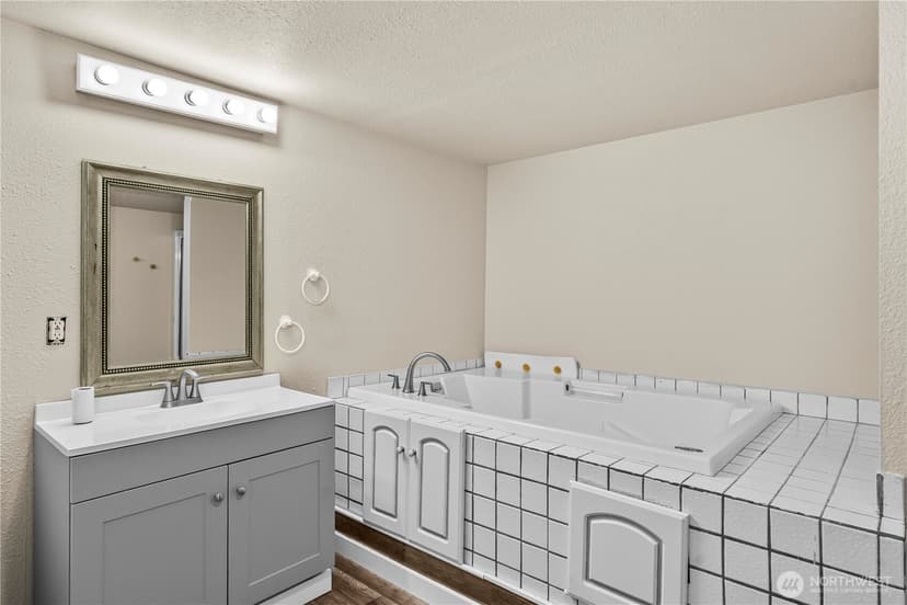 Property photo for 11306 211th Avenue Ct E, Bonney Lake photo 29